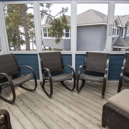 311C, Sounds Of Joy- Soundside, Private Pool, Hot Tub, Screened Porch!